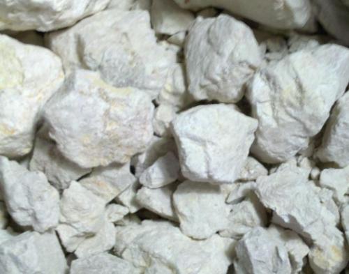 中國玻璃工業中鉀長石的應用現狀與市場前景