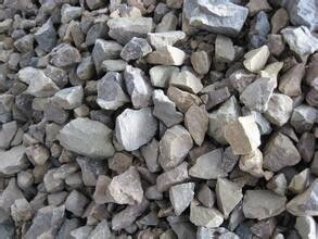 金泰鋼包精煉調(diào)渣劑 打造高效精準(zhǔn)的煉鋼輔料解決方案